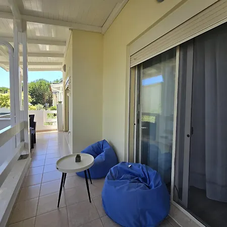 Apheartments In The Bay Of Lalzi, Lura 1 Apartment Plazhi San Pietro